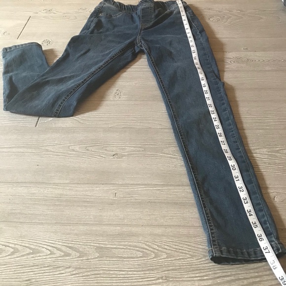 5/$20 SALE ✨ PARASICO Blue Denim Legging with Faux Pockets - Picture 10 of 12